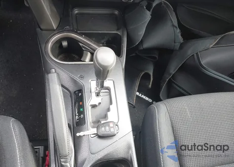 2017 Toyota Rav4 Xle из США, поврежденный, VIN JTMWFREV2HD101420